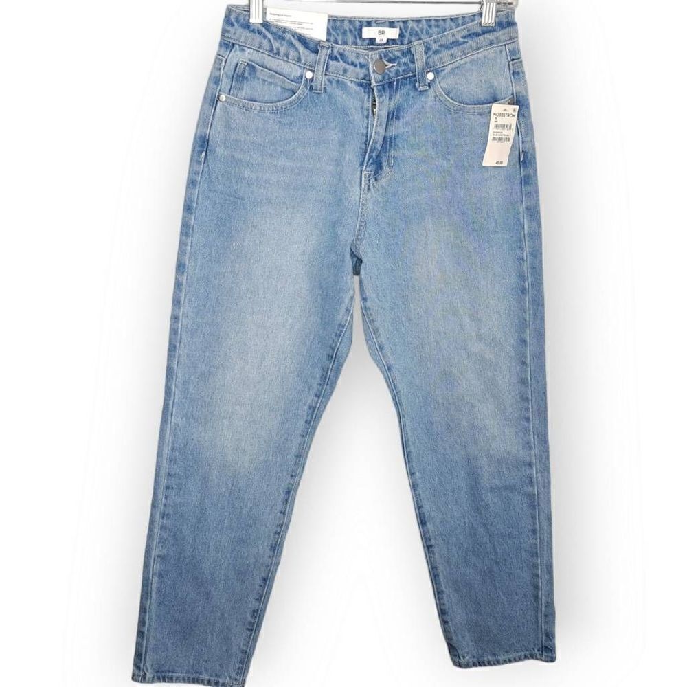BP Light Wash Mom Jeans size 26 NWT